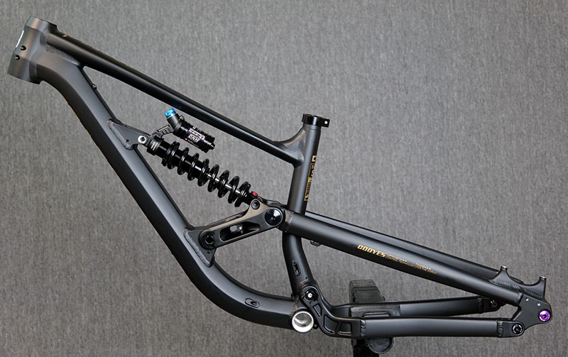 フルサスペンションフレーム エンデューロ アルミバイク ソフ - Mountain Biking Uk のレビューと価格