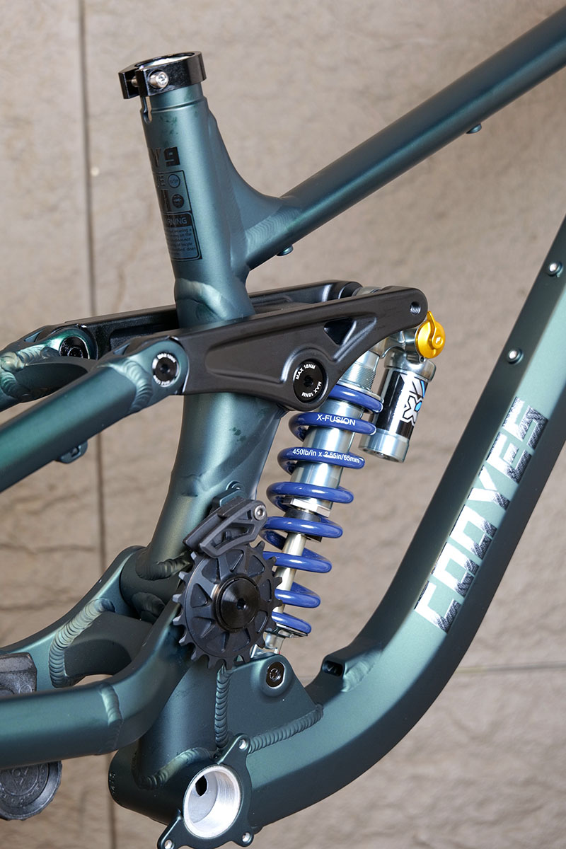 フルサスペンションアルミバイクフレーム、ソフトテール、210 - Mountain Biking Uk のレビューと価格